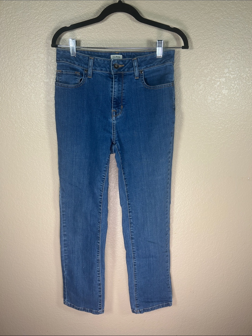 : L.L.Bean Women’s Straight Leg Jeans Size 6 Blue Denim